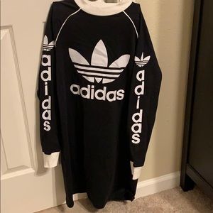 Adidas dress size s